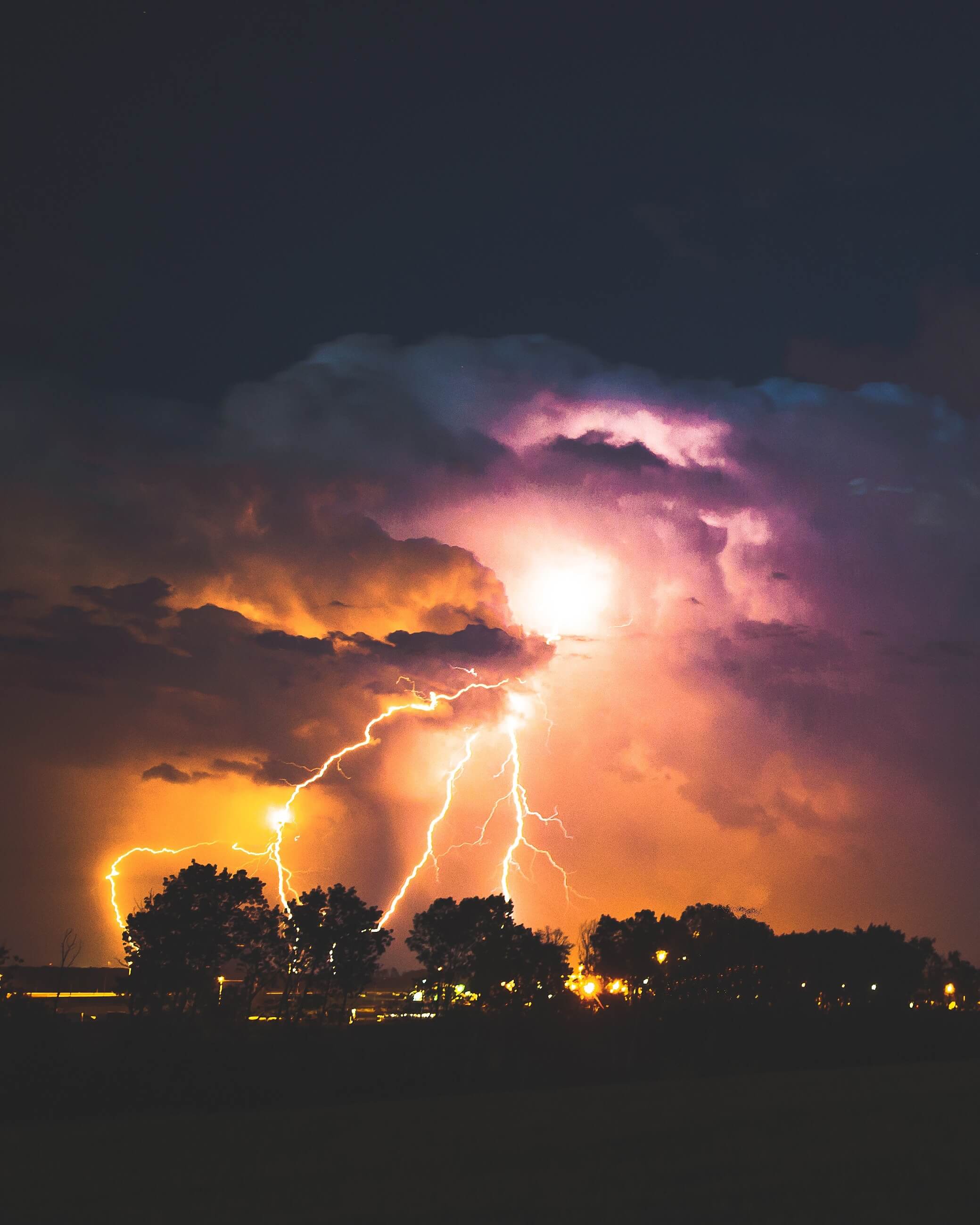 max-larochelle-421822-unsplash pfas
