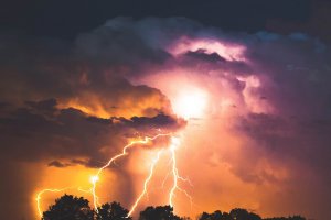max-larochelle-421822-unsplash pfas